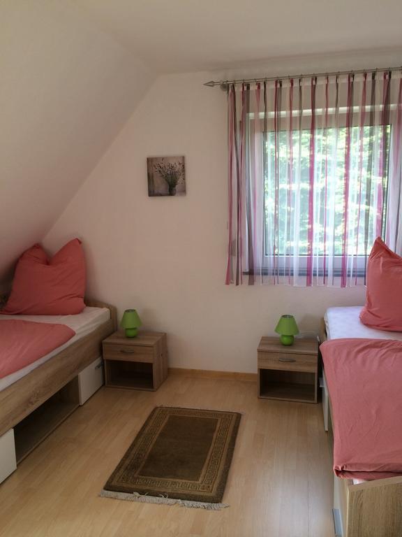 Ferienwohnung Angela Neuenkirchen  Zimmer foto